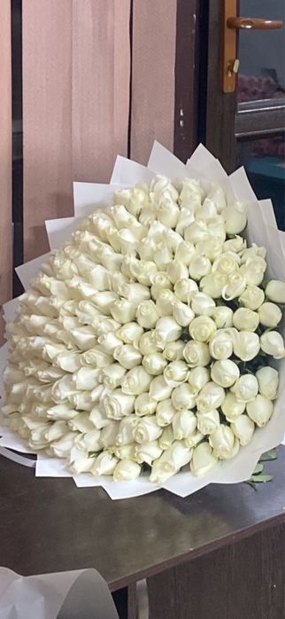 букет из 201 розы