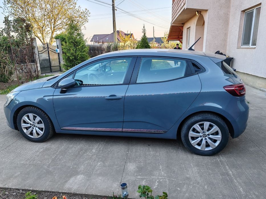Renault Clio Zen 2020 cu 70000 km