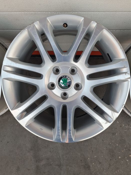 Оригинални джанти за ШКОДА SKODA VW AUDI SEAT R18 5x112 ET45 7.5J