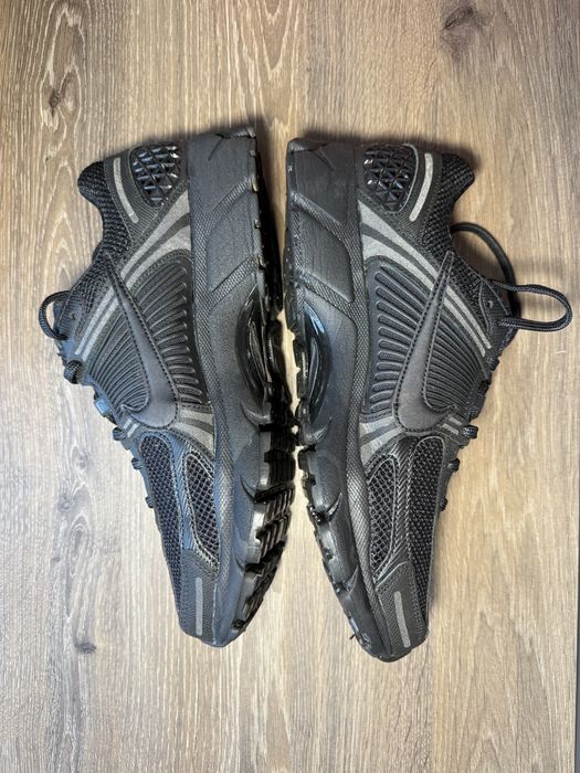 Nike Zoom Vomero 5 "Triple Black" - Mărimea 43 (24,5cm) - Originali