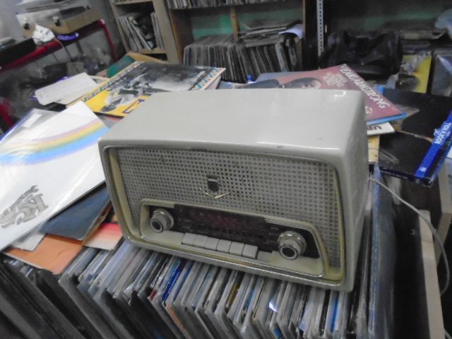 ламповый приемник Grundig (Germany)