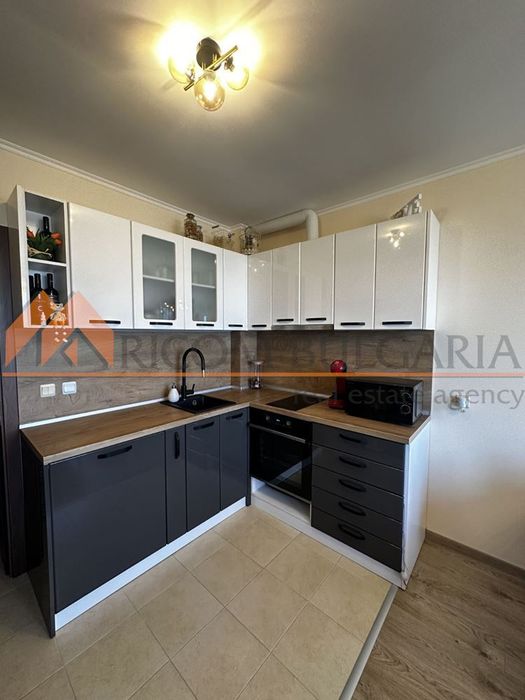 2-стаен в Варна, област-м-т Журналист площ 61