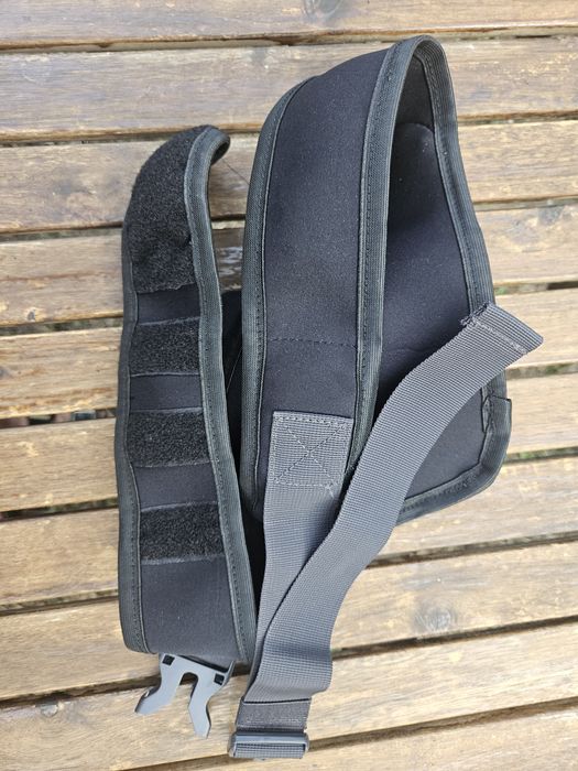 Малка спортна чантичка за бягане