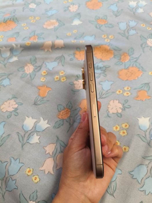 Подам IPHONE 16 PRO MAX 512 GB
