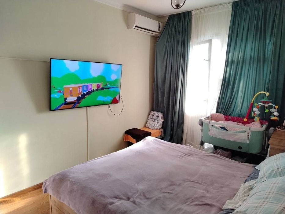 Юнусабад 8, 5/2/9. Балкон 2*7.