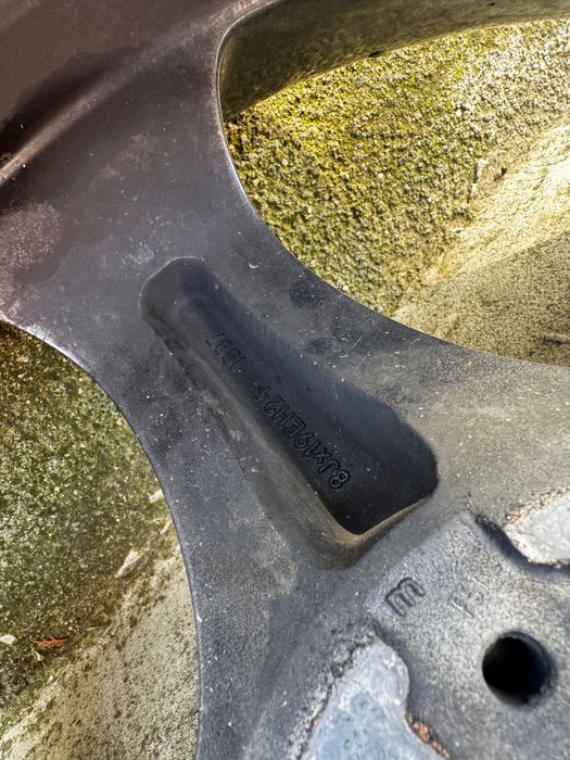 Продавам или Бартеросвам с 18-ки. Style 230