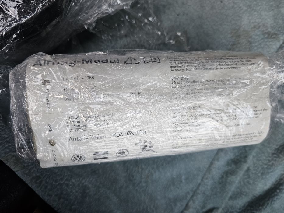 Подушка безопаности Jetta