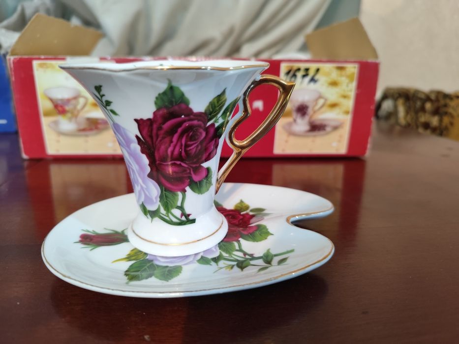 Продам набор чайных пар