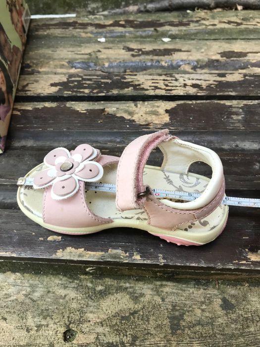 Primigi сандали за момиче 24
