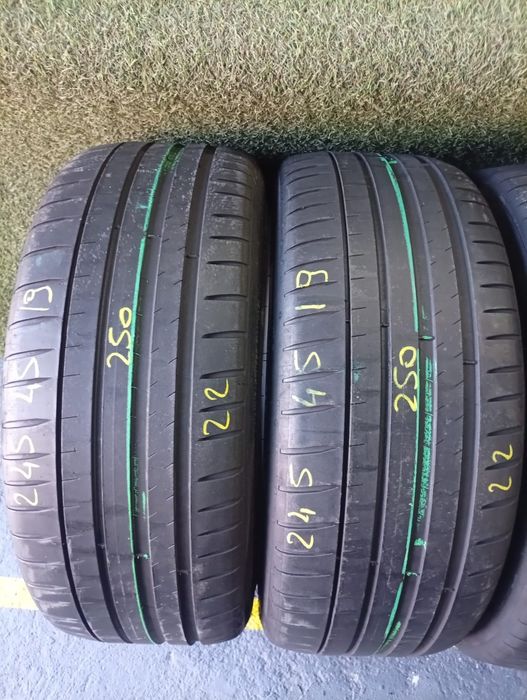 245 45 19 Michelin