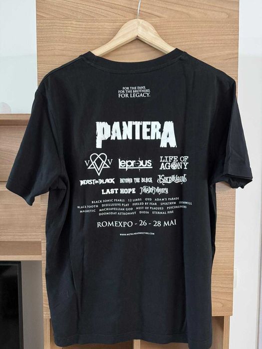 Tricouri de concert Trooper, Rammstein și Pantera – originale