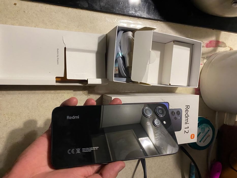 Продаю Redmi 12 4G, Samsung A73 5G