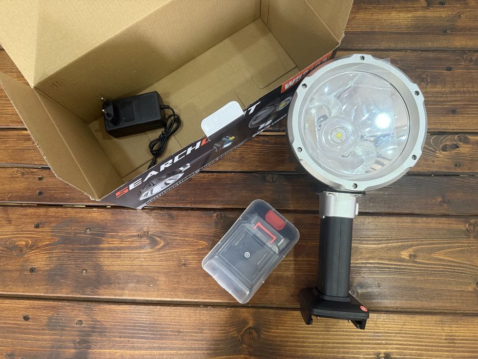 Фара-искатель,фароискатель,фараискатель