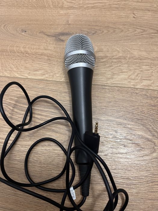Microfon cu fir IRIG MIC ca nou