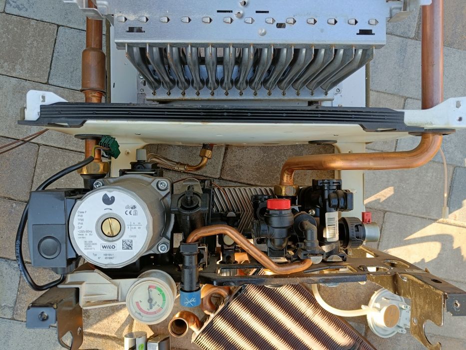 Vând placa Saunier Duval Themaclassic, Semia si alte piese