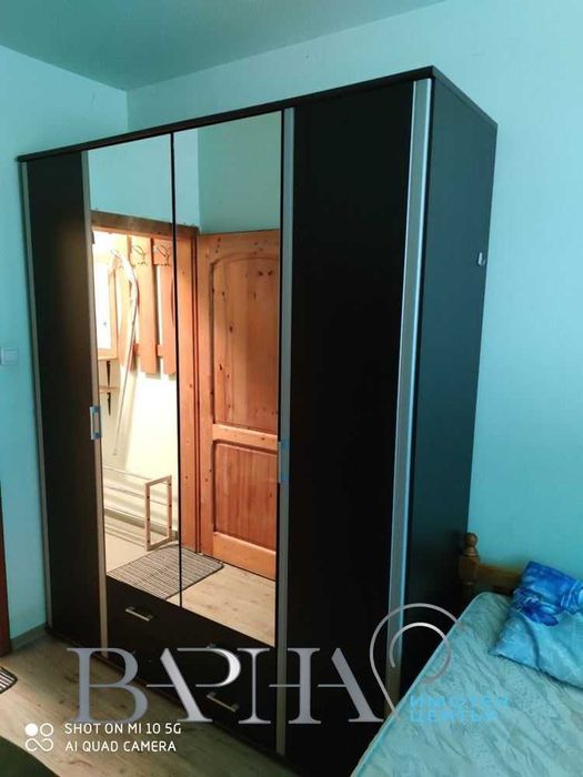 Дава се под наем Двустаен апартамент в Варна, Център - 100 кв.м за 331.5 € - Снимка #5