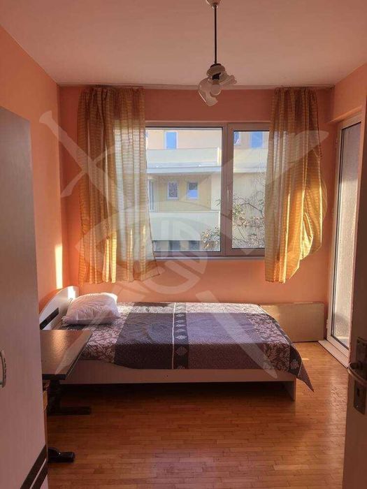 Дава се под наем Многостаен апартамент в Пловдив, Младежки Хълм - 118 кв.м за 548.25 € - Снимка #6