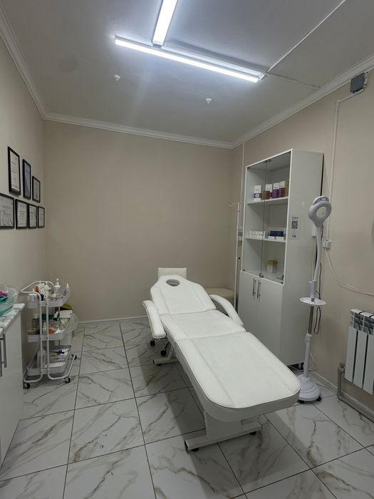 Сдаю рабочие места в салоне