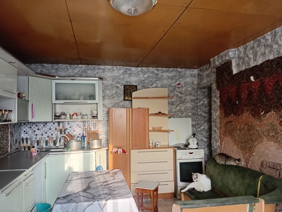 продам в рассрочку 6 комнат