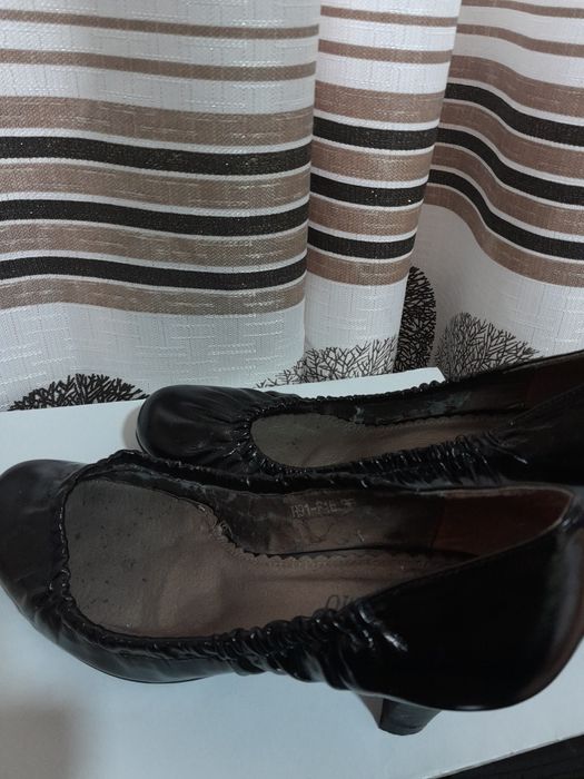 Pantofi Modisimo,negri,din piele.