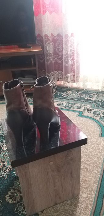 Полусапожки женские