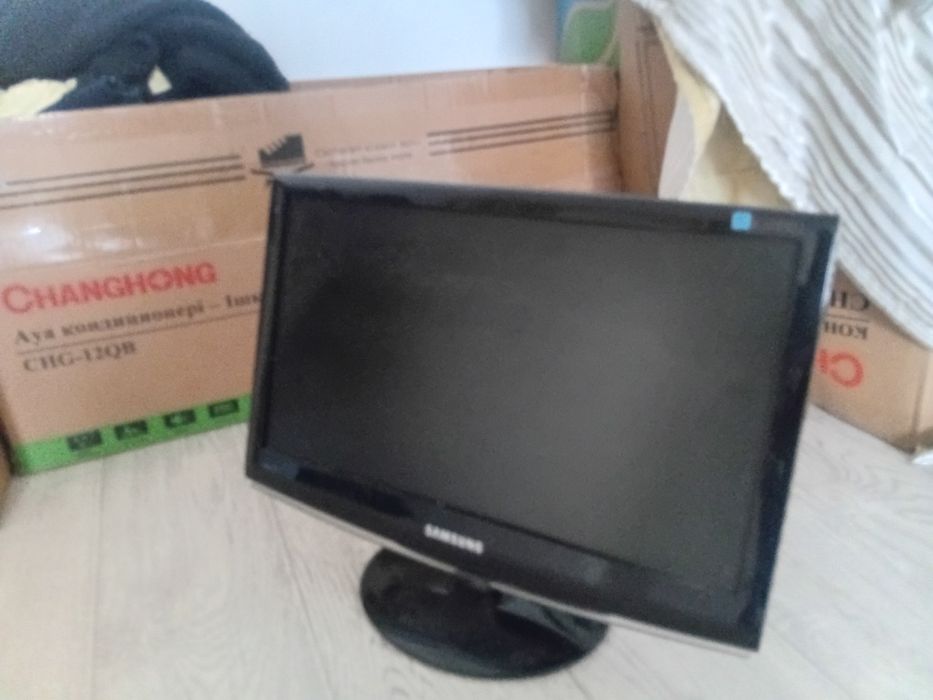 Жк Мониторы 2штуки всего за 13тыс.тг.