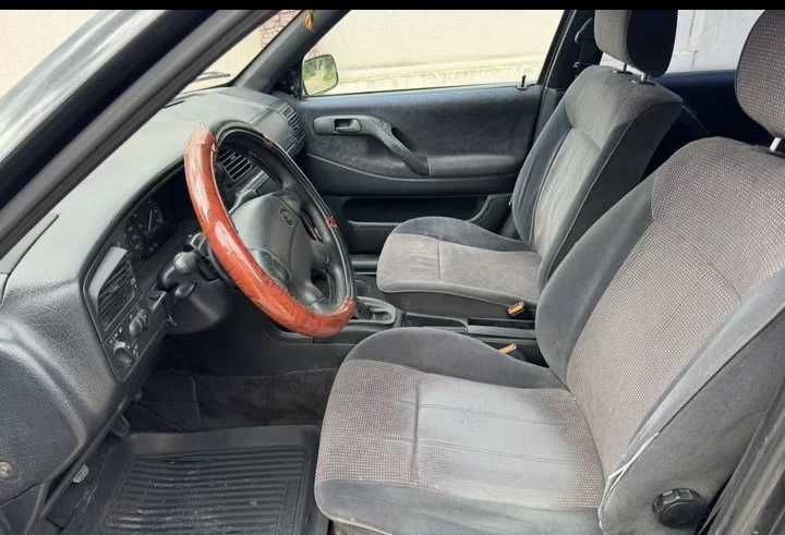 Автомобиль продаю