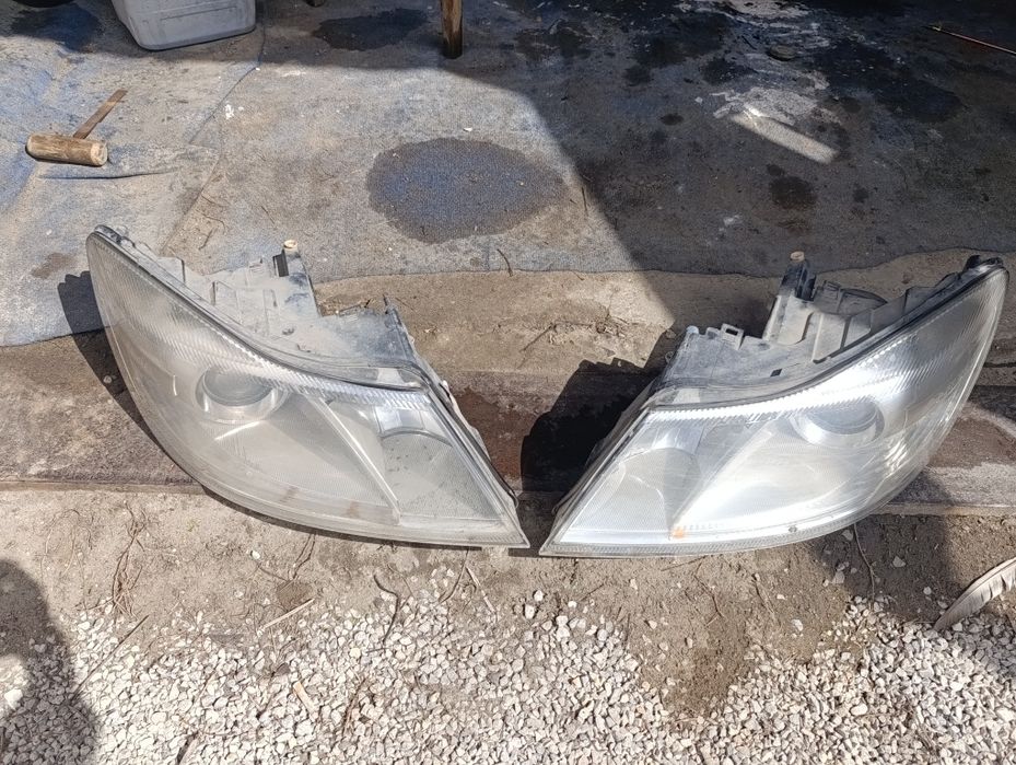 Продам Фары на шкоду