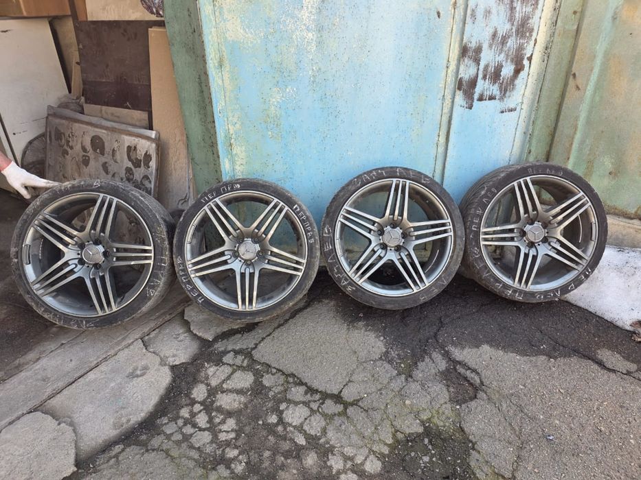 Продам диски с летней резиной