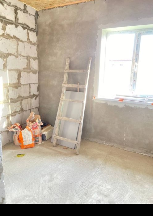 Дом, недостроенный