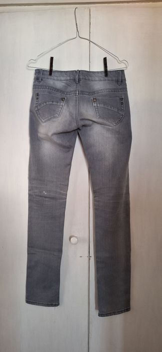 Pantaloni Denim Blugi culoare Gri masura 27