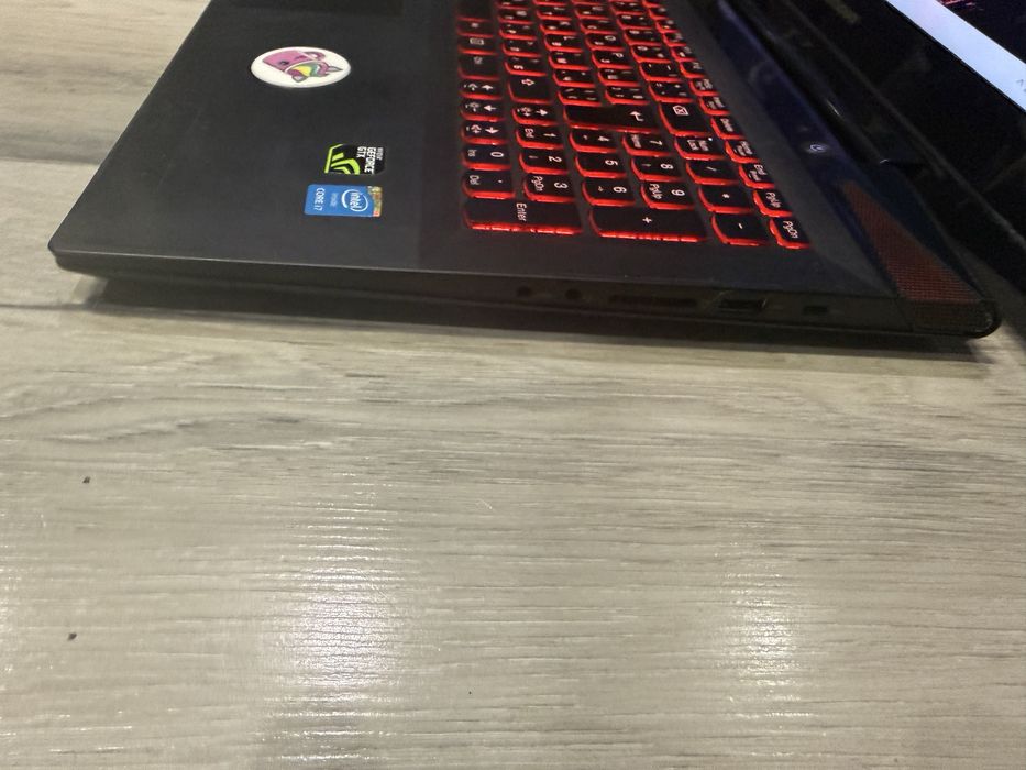 Lenovo y50-70-i7 4710HQ/16гб/500гб ссд/GTX 860M/Подсветка