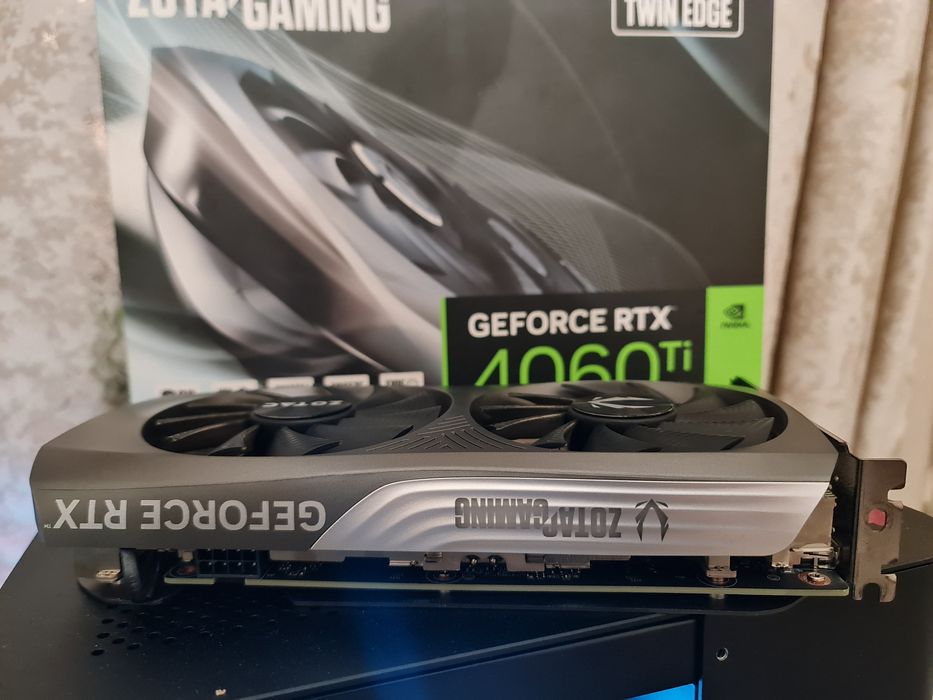 Продам RTX 4060 Ti 8GB Zotac Edge