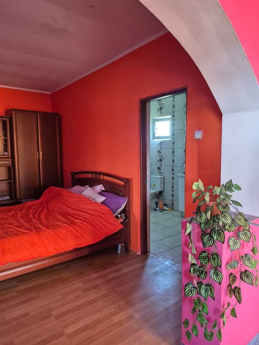 Casa cu 3 camere in Acatari