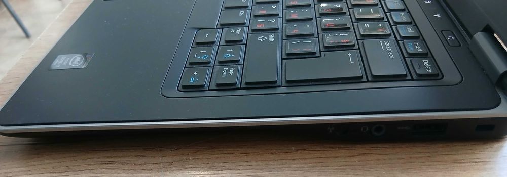 Dell Latitude E7440 i7 SSD