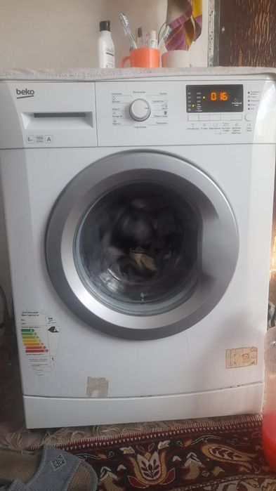 Продам стиральную машину