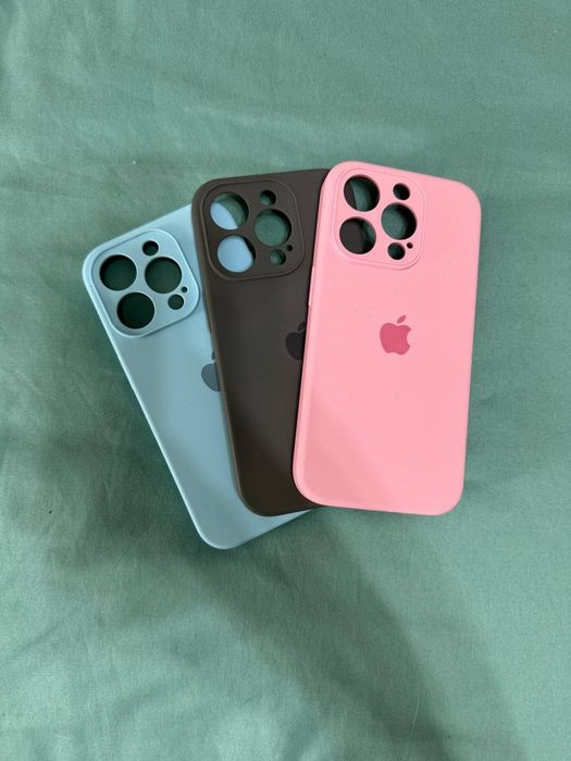 Чехлы на Айфон 15 про