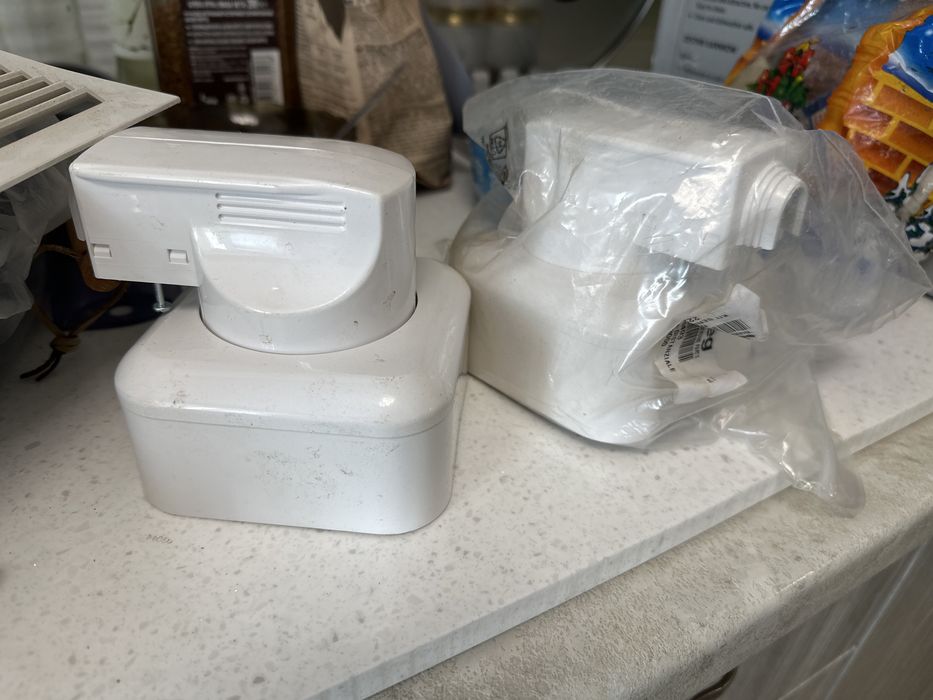 Силовая розетка и вилка