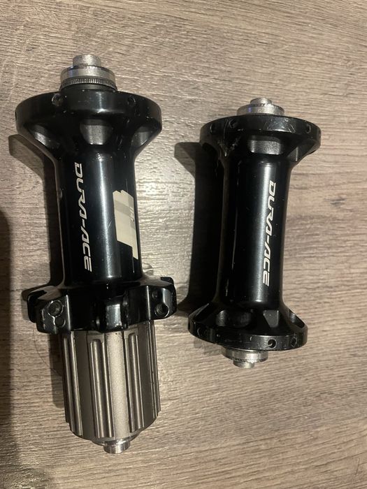 главини комплект Dura Ace