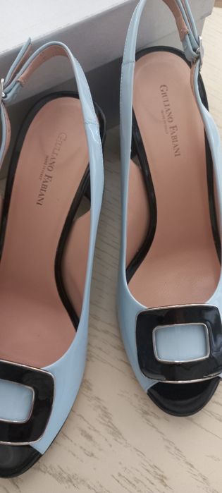 Туфли босоножки,