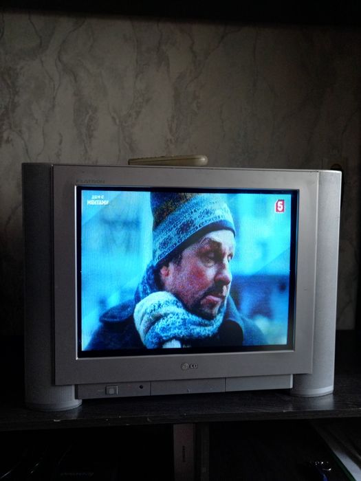 Продам телевизор.