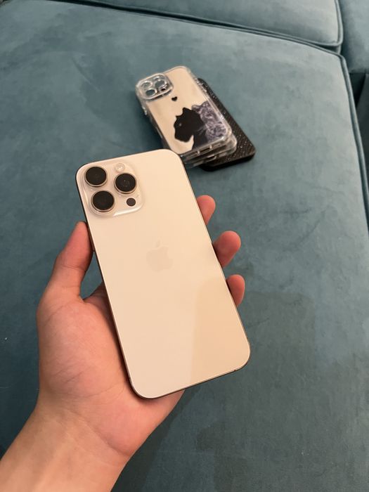 Продам iPhone 16 Pro Max