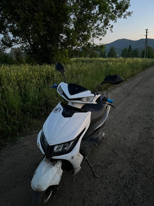 М8 150 кубов скутер