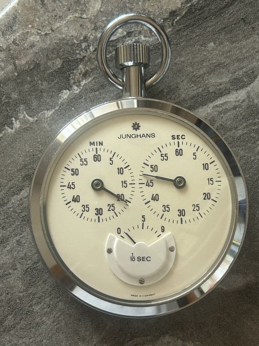cronometru mecanic vintage Junghans cu 3 registre
