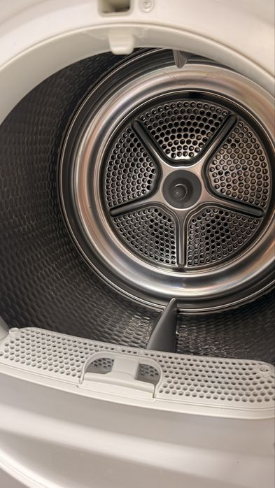 A+++ Сушилня с термопомпа БОШ BOSCH HOME PROFESSIONAL ,8 kg ,Selfclean ,осветление