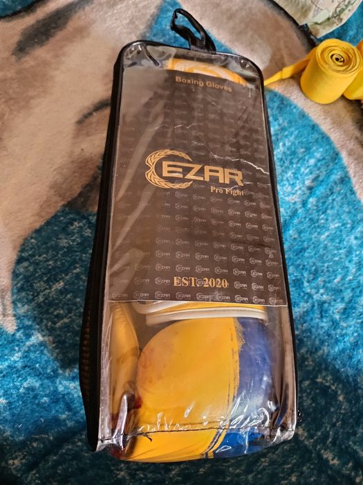 Mănuși de box cu scai Cezar+fașe 4.5m