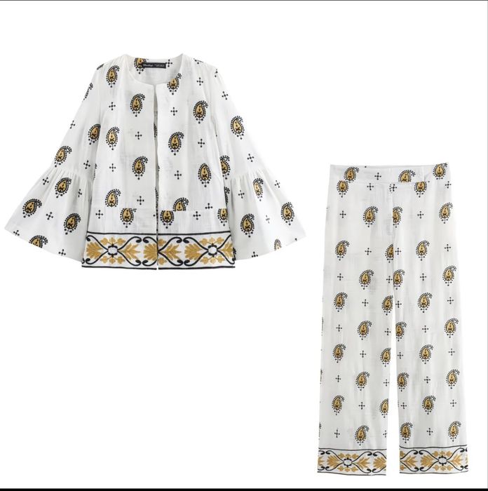 Продаю двойку стильную