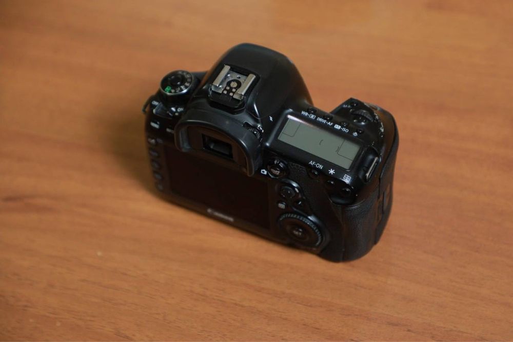 Canon 5D Mark4 body