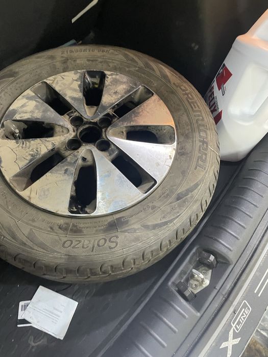 Продам одно колесо и диск 215/65 р16