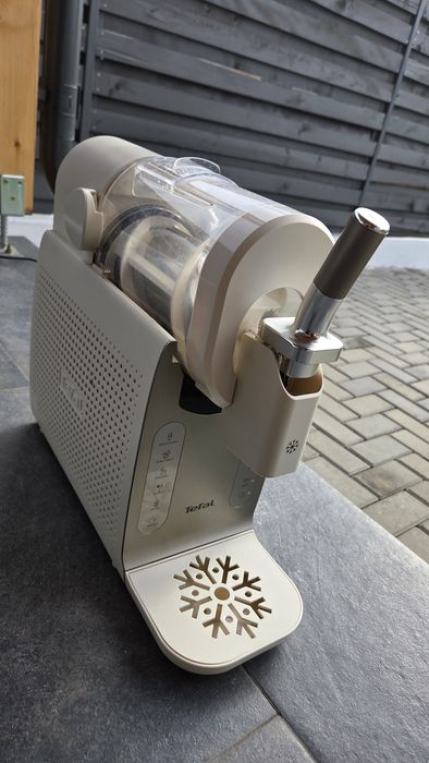 Vand aparat de facut inghetata Tefal Freezi
